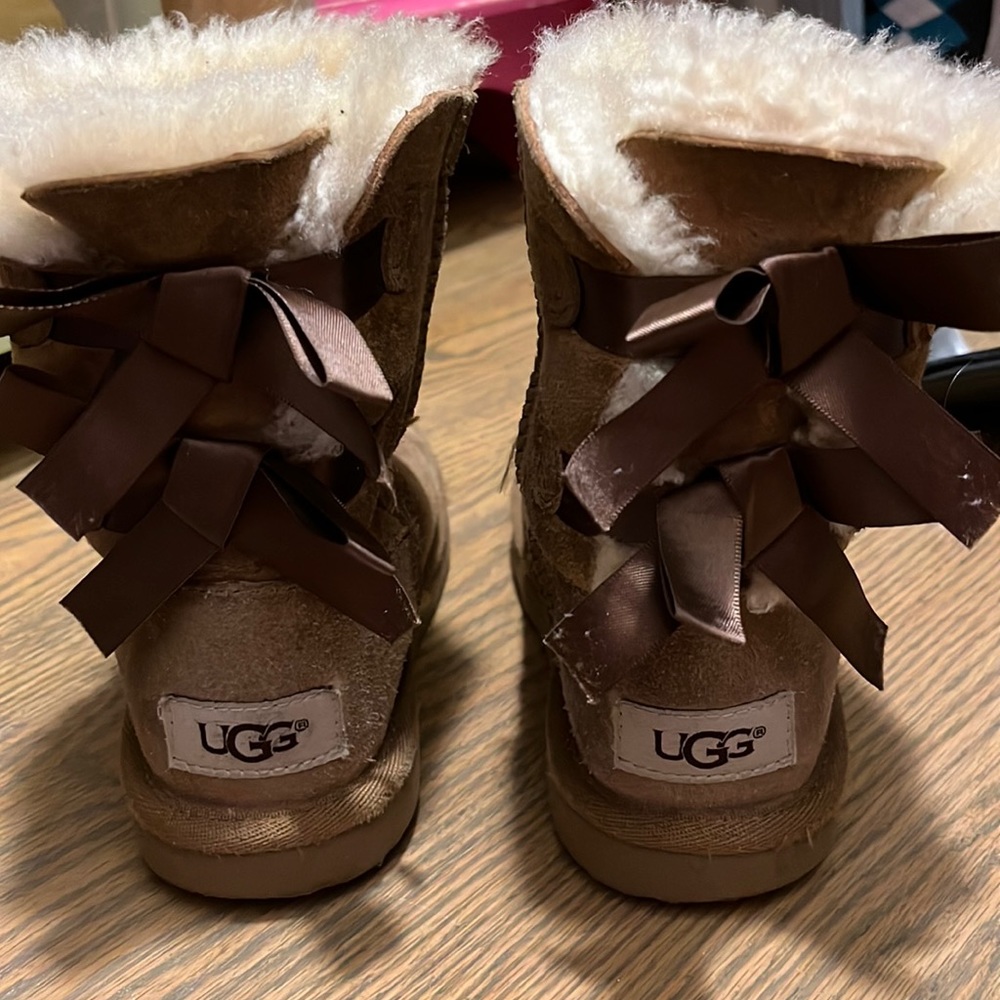 Bailey bow Ugg boot.